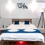 Puzzle Apartaments&studios 3* Craiova