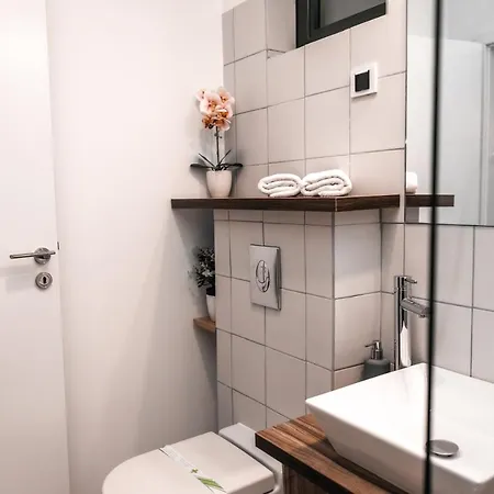 Puzzle Apartaments&studios מלון דירות