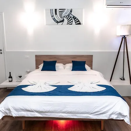 Puzzle Apartaments&studios 3* Craiova