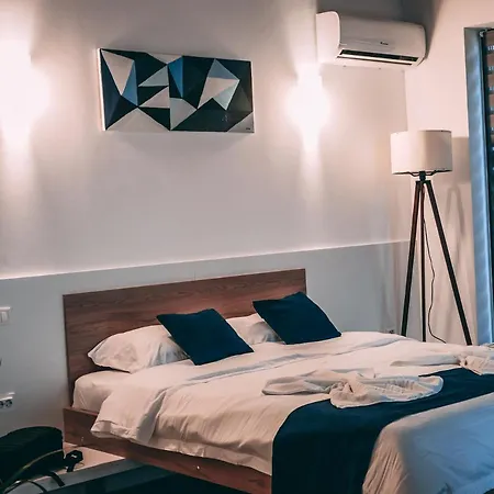 Puzzle Apartaments&studios 3* Craiova