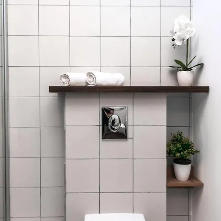 Puzzle Apartaments&studios מלון דירות קריובה