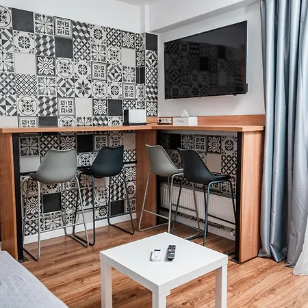 Aparthotel Puzzle Apartaments&studios Craiova