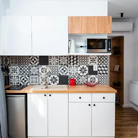מלון דירות Puzzle Apartaments&studios 3*
