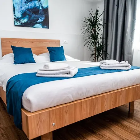 Puzzle Apartaments&studios Aparthotel 3*