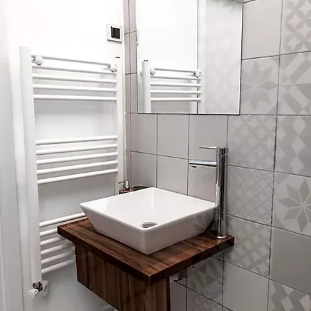 Puzzle Apartaments&studios מלון דירות 3*