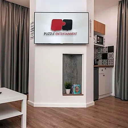 Puzzle Apartaments&studios מלון דירות 3*