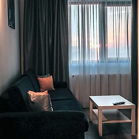 Puzzle Apartaments&studios קריובה