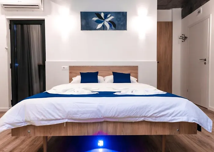 Puzzle Apartaments&studios 3* Craiova