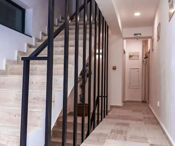 Aparthotel Puzzle Apartaments&studios Craiova