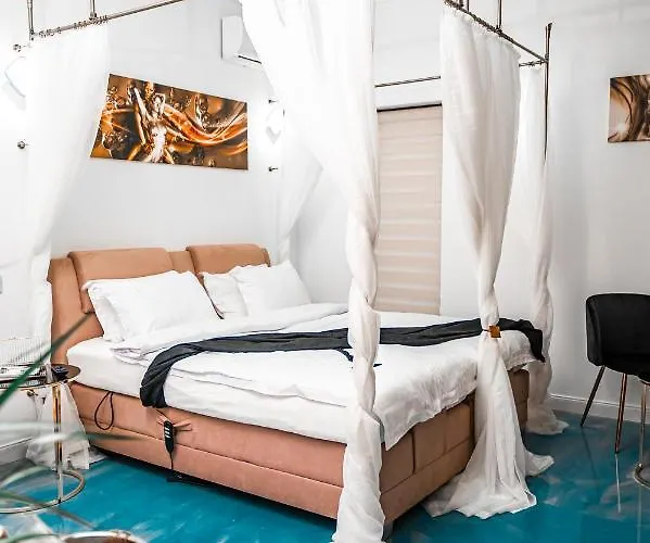 Aparthotel Puzzle Apartaments&studios 3*